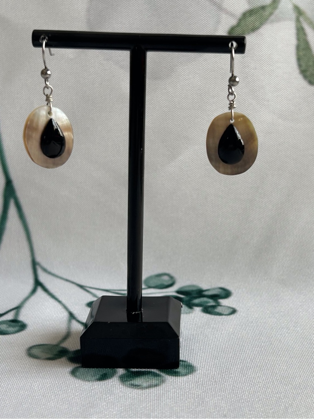 Shell Drop Earrings with Black Teardrop Inlay